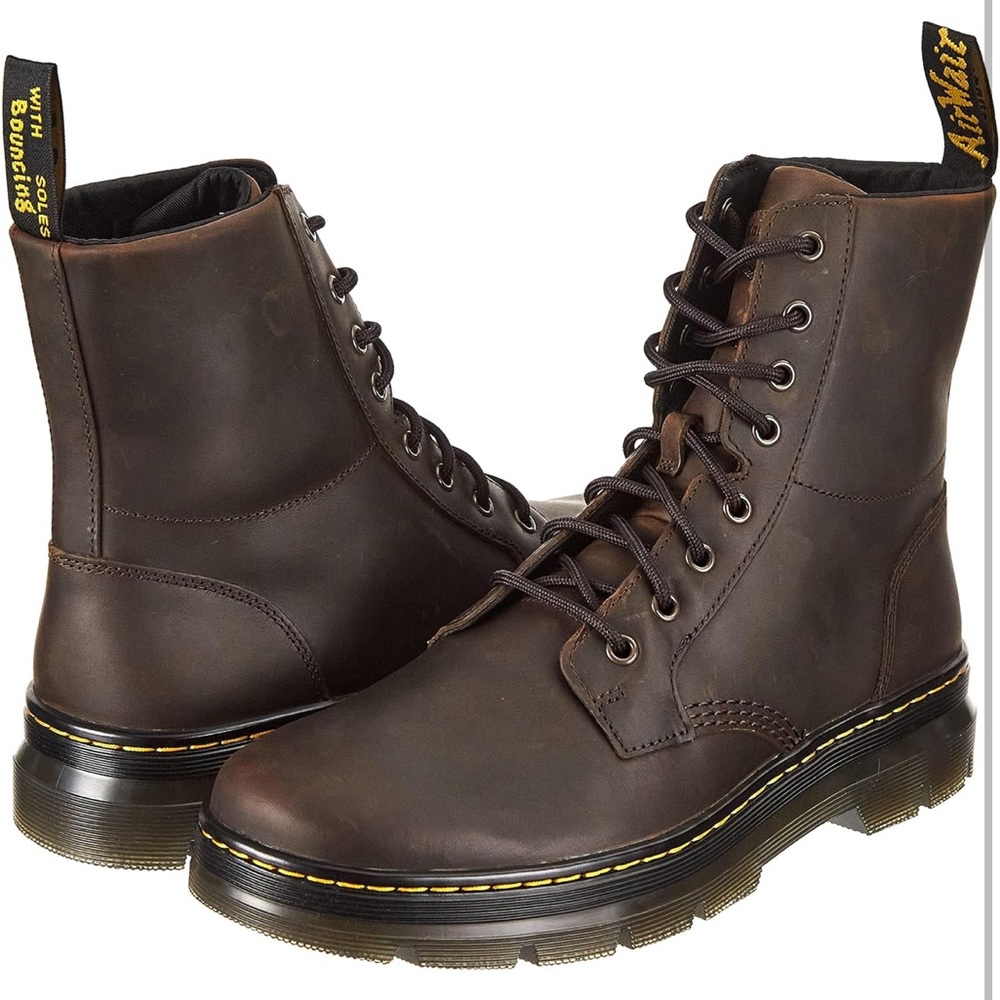 Dr. Martens Unisex-Adult Combs Leather Fashion Boot